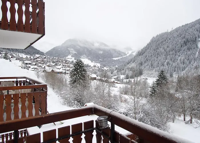 Gite Chatel فندق مبيت وإفطار شاتيل